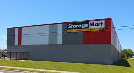 StorageMart Melbourne, FL instalación de almacenamiento